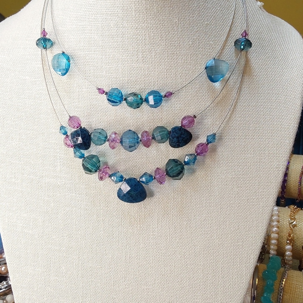 Napier necklace blue and Lavender